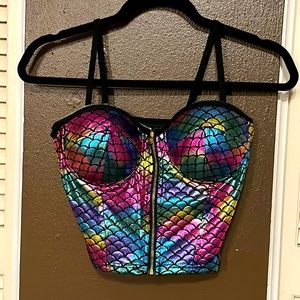 The “RainbowFish” Crop — Size: Large (95% polyester 5% spandex)